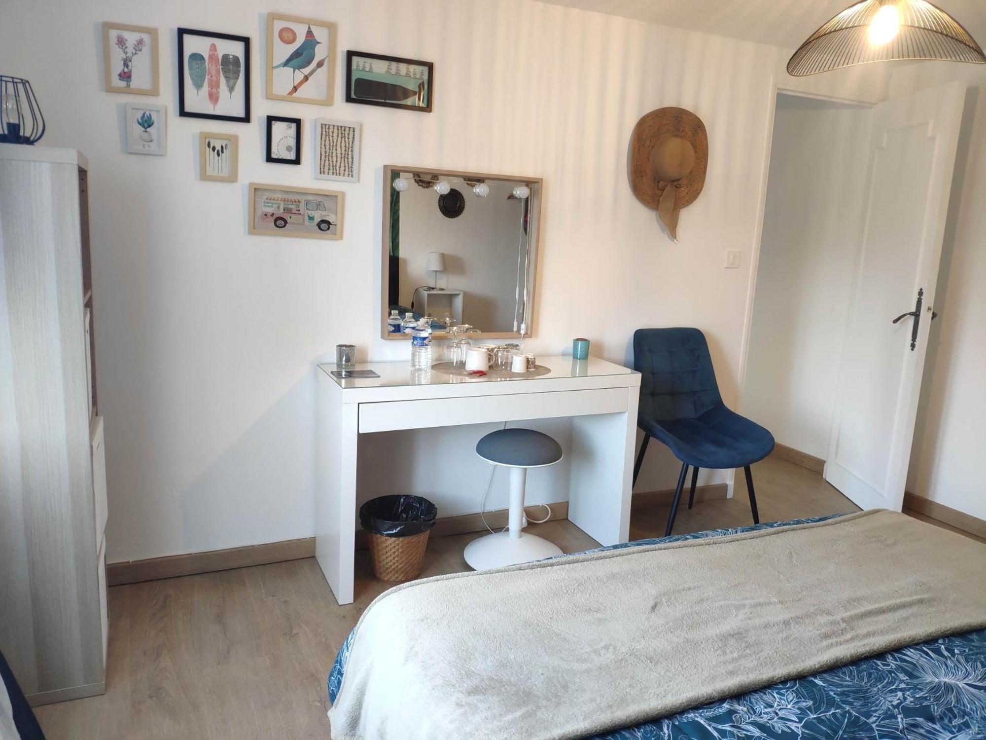 La Tourelle Suite Cosy Entre Vignoble Aixois Et Luberon เลอ ปีย์ ซองต์ เรปาฮาด ภายนอก รูปภาพ