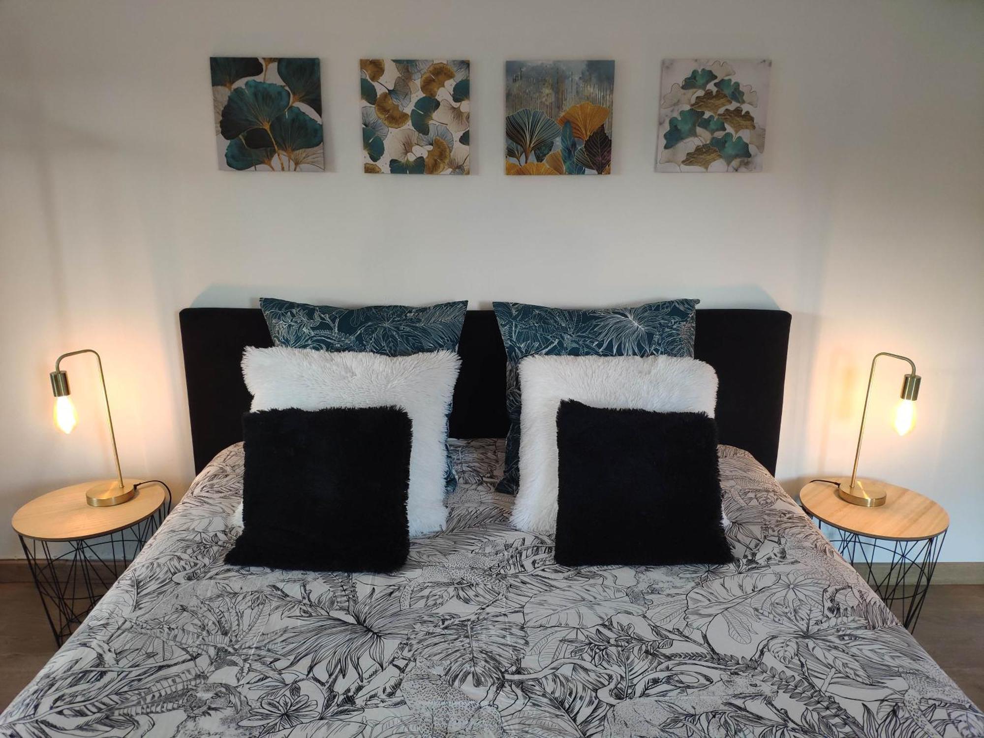 La Tourelle Suite Cosy Entre Vignoble Aixois Et Luberon เลอ ปีย์ ซองต์ เรปาฮาด ภายนอก รูปภาพ